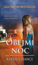 Cassie Palmerová 03 - Obejmi noc